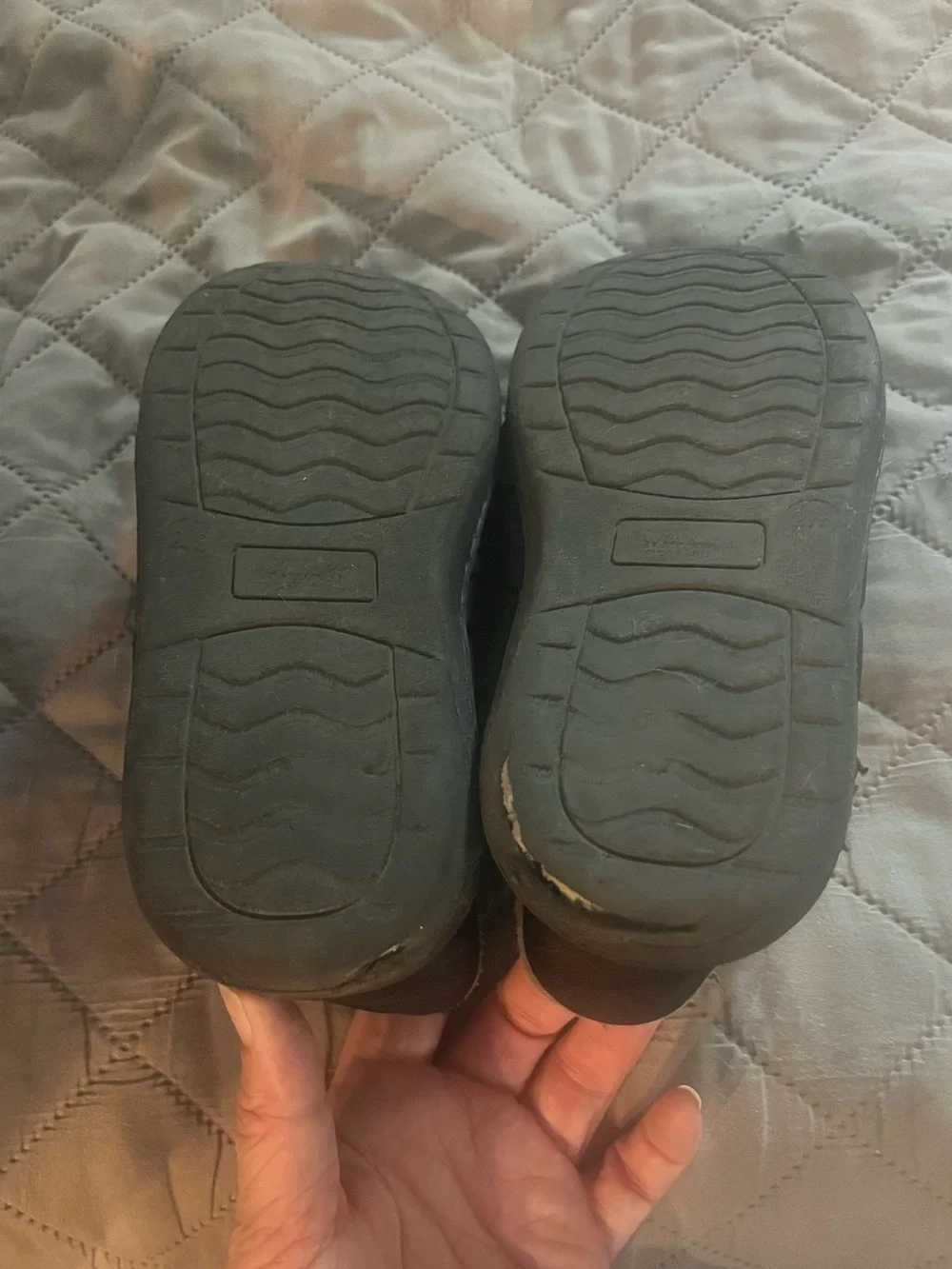Kids Puffer Slip-On Shoes in Dark Gray with Red Accent
